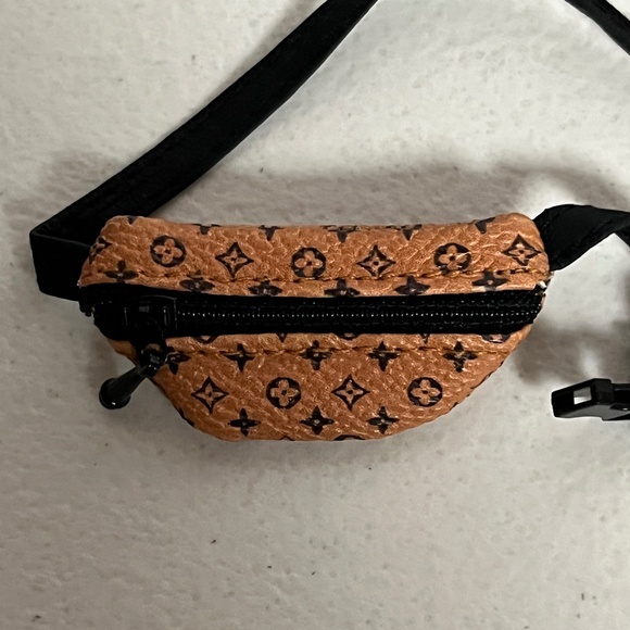 Designer Overalls Bucket Hat Bag 3 Piece Outfit For Labubu White - Picture 10 of 13